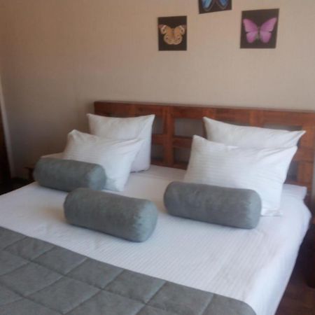 Galirad Hotel Ustʼ-Kamenogorsk Camera foto