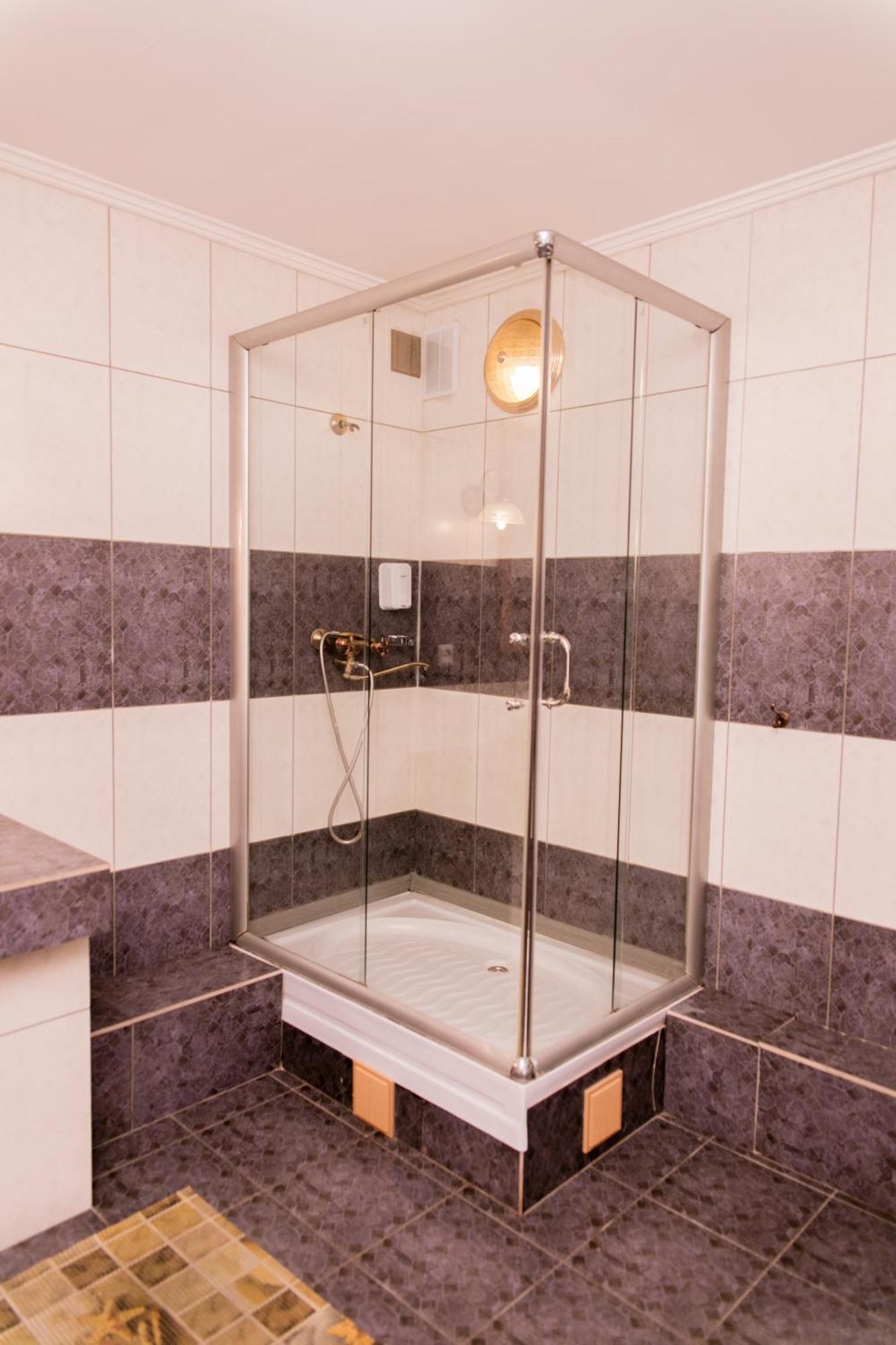 Galirad Hotel Ustʼ-Kamenogorsk Camera foto