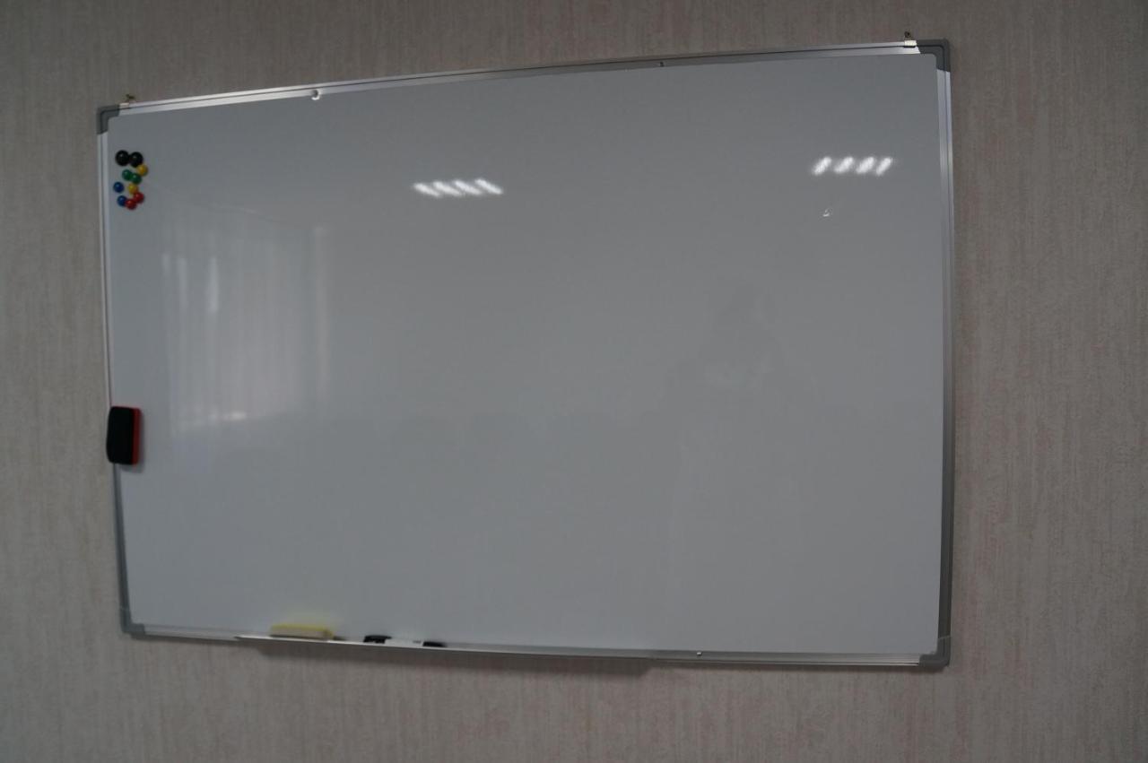 Galirad Hotel Ustʼ-Kamenogorsk Esterno foto