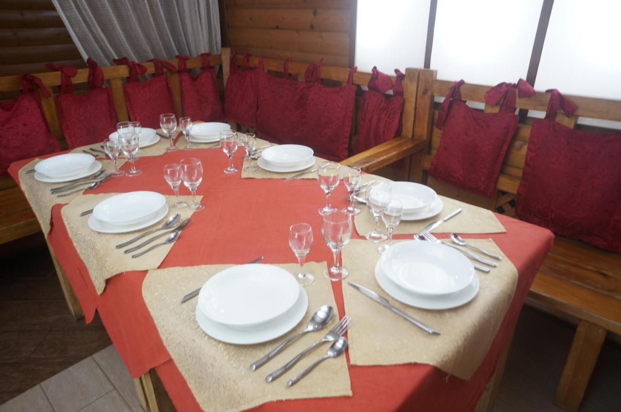 Galirad Hotel Ustʼ-Kamenogorsk Esterno foto